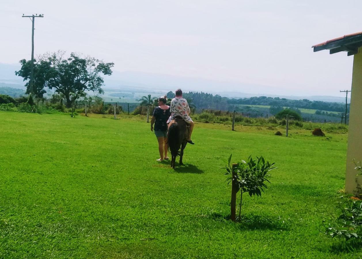 Pousada Serra Da Canastra Delfinópolis Exterior foto